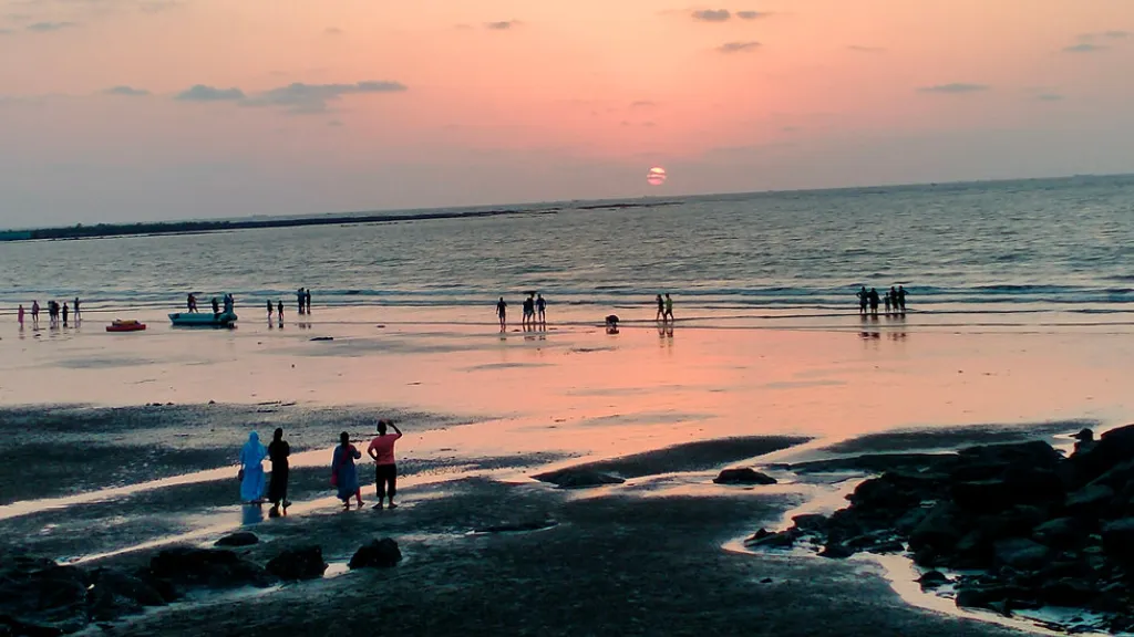 Mandwa Beach, Alibaug beach