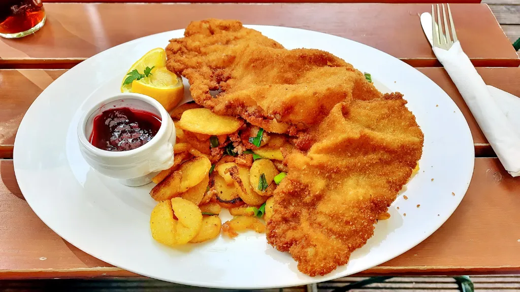Wiener Schnitzel: Austria’s Golden Classic, Austrian food